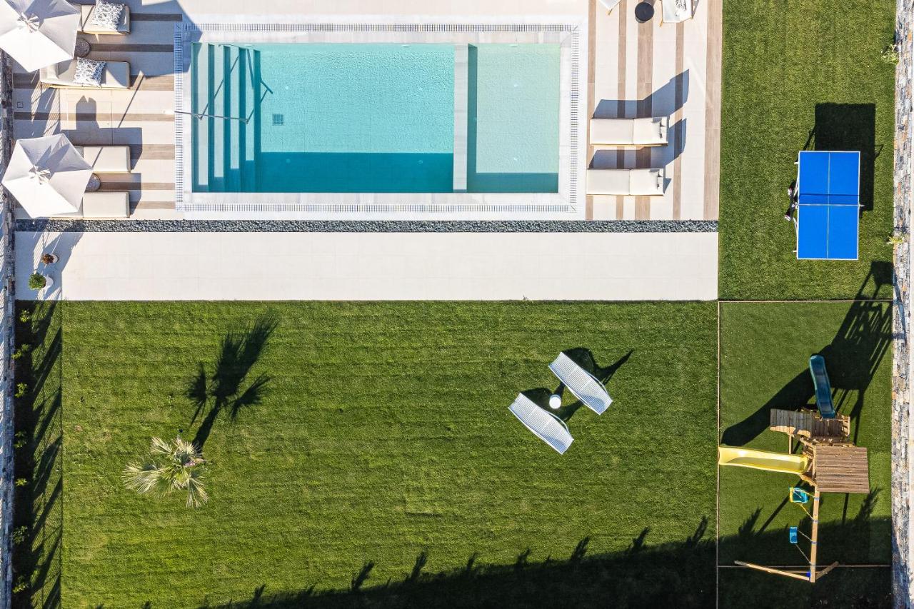 Terrazzo Luxury Villas Pigianos Kampos  エクステリア 写真