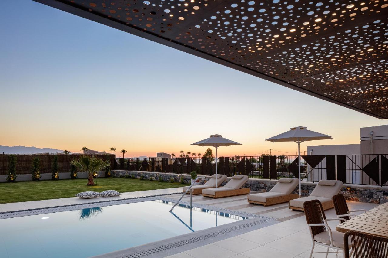 Terrazzo Luxury Villas Pigianos Kampos  エクステリア 写真
