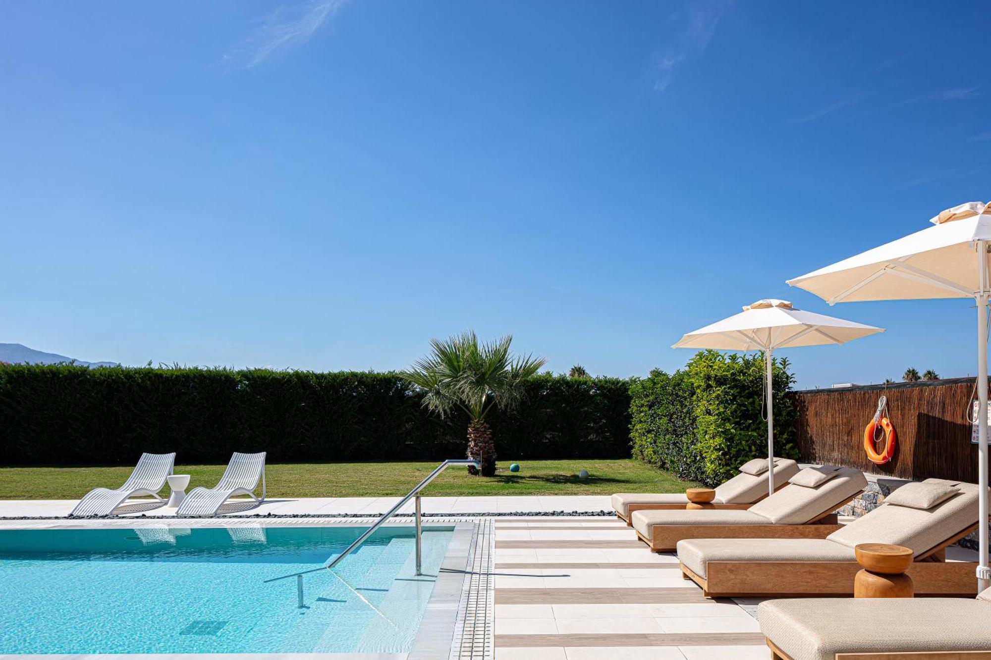 Terrazzo Luxury Villas Pigianos Kampos  エクステリア 写真