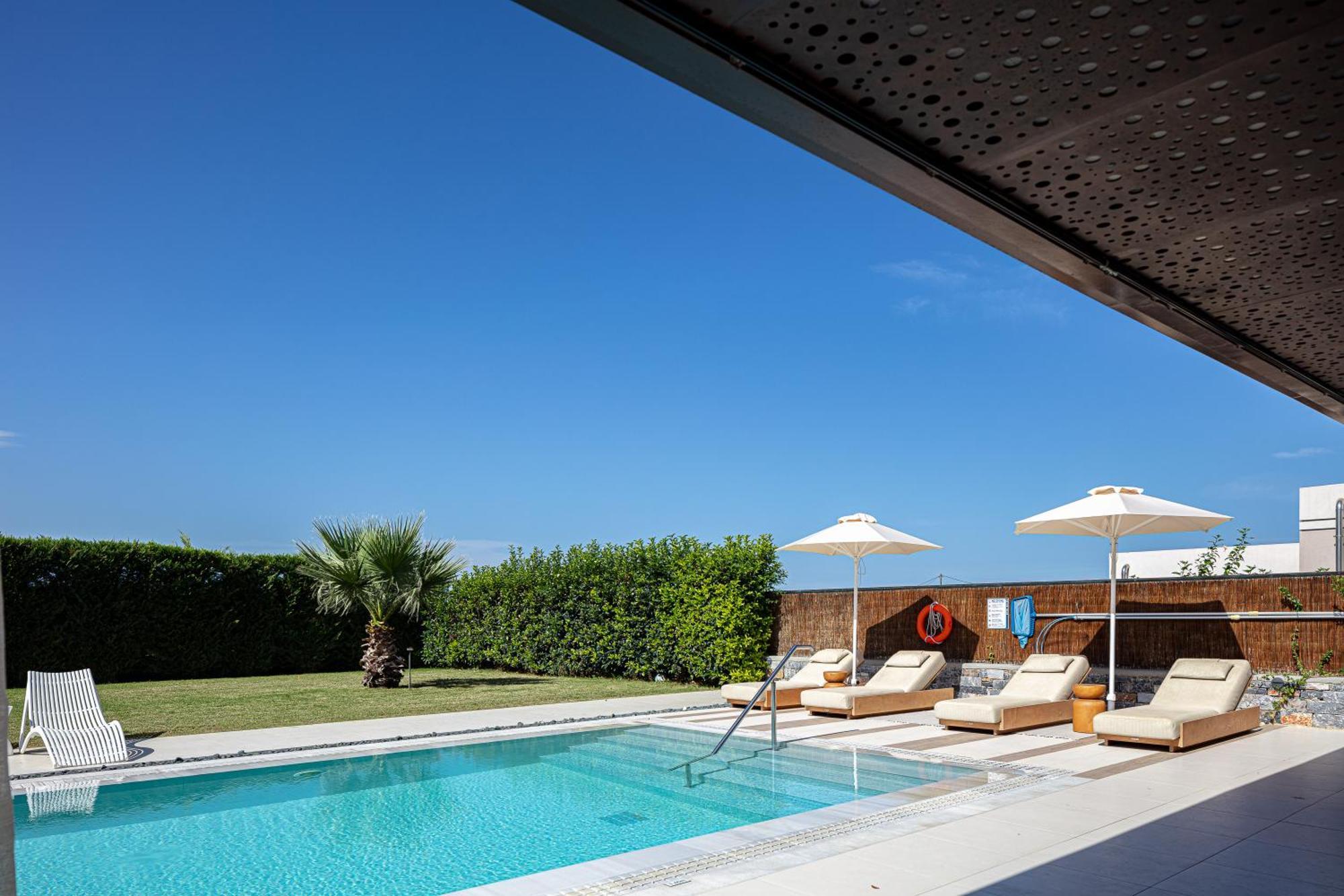 Terrazzo Luxury Villas Pigianos Kampos  エクステリア 写真
