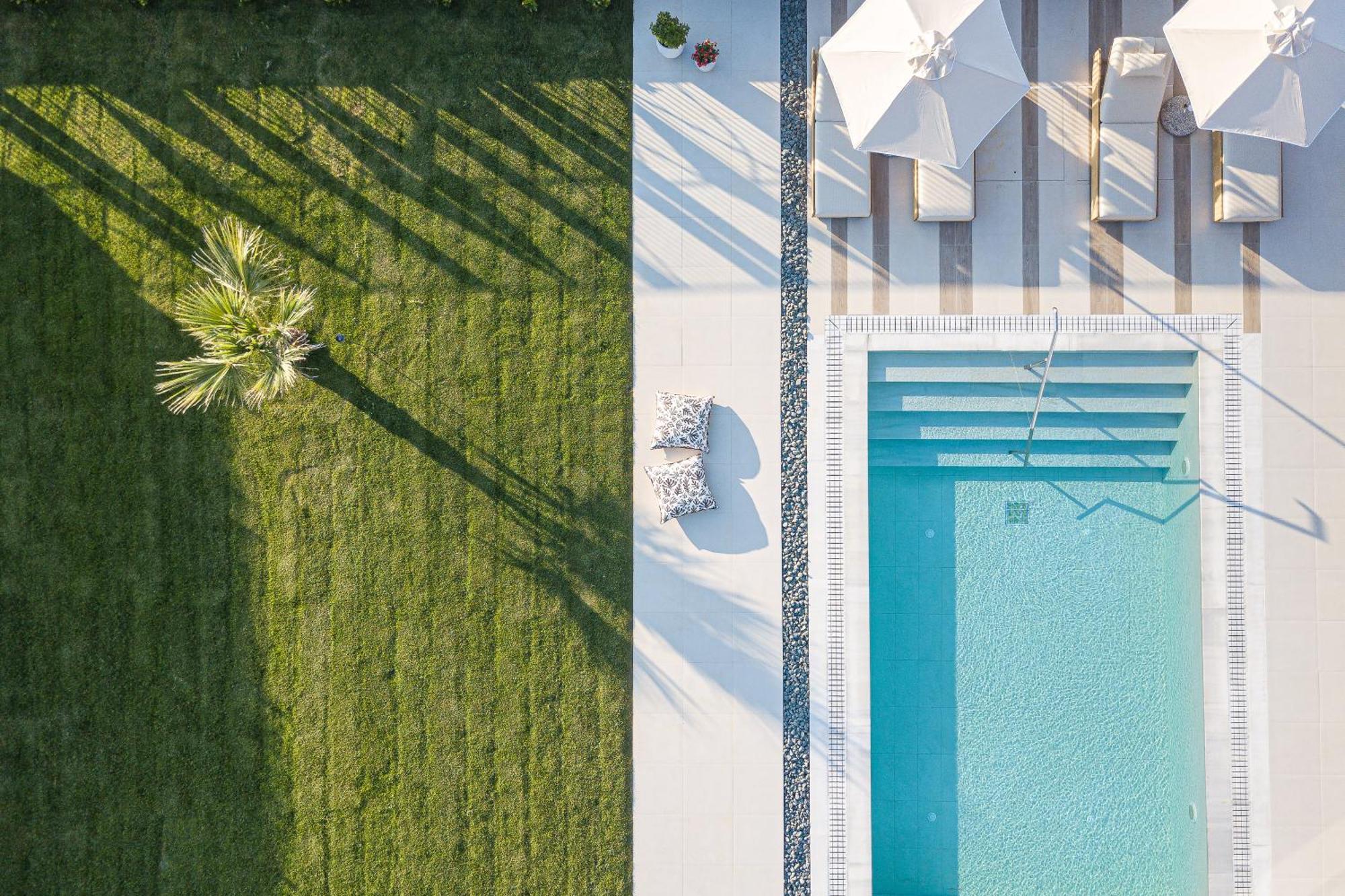 Terrazzo Luxury Villas Pigianos Kampos  エクステリア 写真